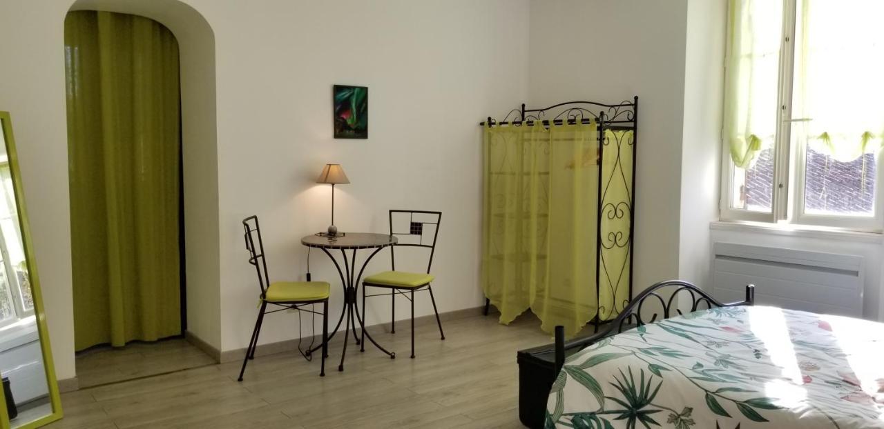 LarzacMoulin De L'Hoste别墅 外观 照片